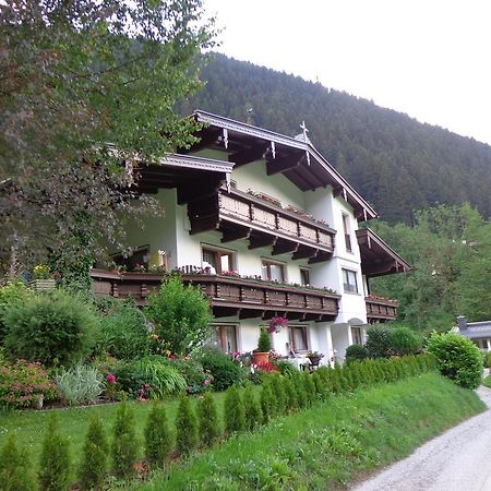 Haus Oblasser Финкенберг Экстерьер фото